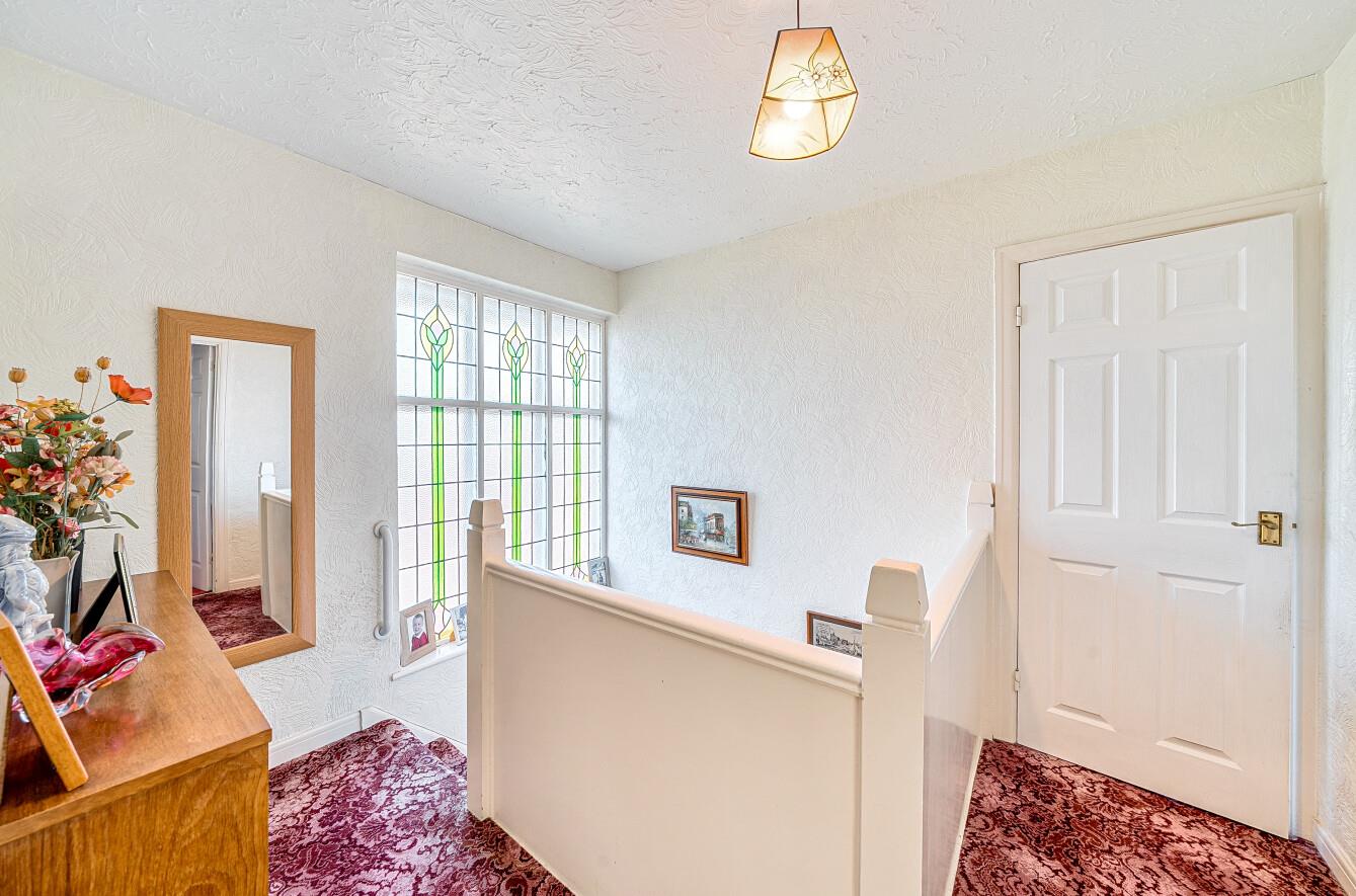 Fairy Grove, Killay, Swansea, SA2 7BY